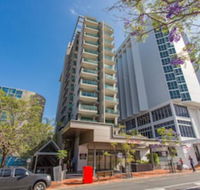 Quattro on Astor Apartments Brisbane by Restt - Kalgoorlie Accommodation