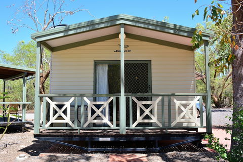 Nitmiluk Chalets - Kalgoorlie Accommodation 0