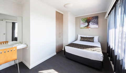 Burnie Central Townhouse Hotel - Kalgoorlie Accommodation 6