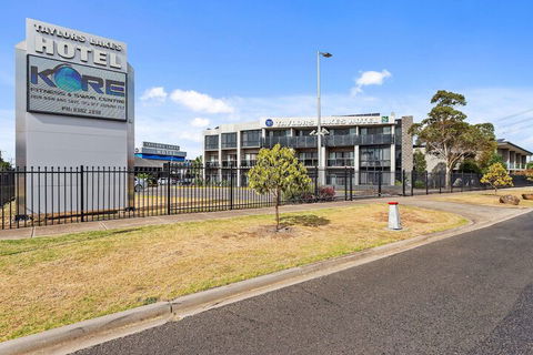 Quality Hotel Taylors Lakes - Kalgoorlie Accommodation 6