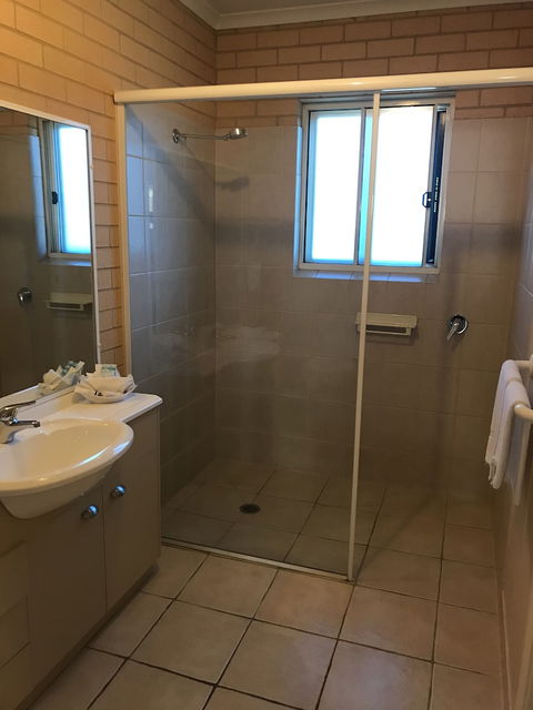Albury Georgian Motel & Suites - Kalgoorlie Accommodation 6