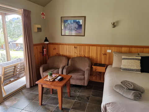 D'Altons Studios - Kalgoorlie Accommodation 5