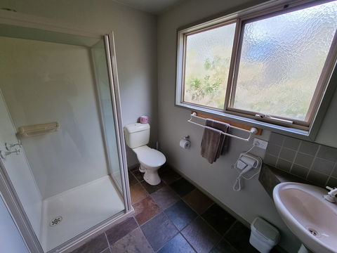 D'Altons Studios - Kalgoorlie Accommodation 6