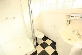 Fox And Hounds Inn - Kalgoorlie Accommodation 5