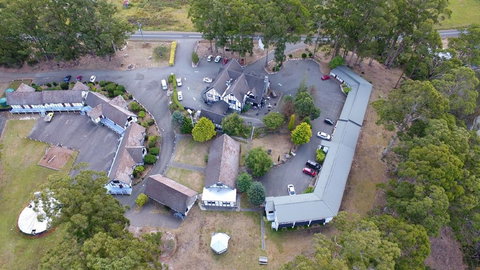 Fox And Hounds Inn - Kalgoorlie Accommodation 0