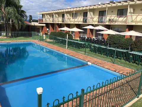 Redhill Tamworth Motor Inn & Conference Centre - Kalgoorlie Accommodation 1