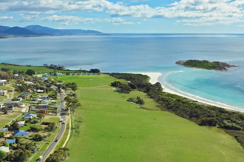 Diamond Island Resort & Bicheno Penguin Show - Kalgoorlie Accommodation 3