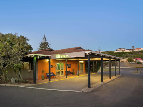 Ibis Styles Geraldton - Kalgoorlie Accommodation 0