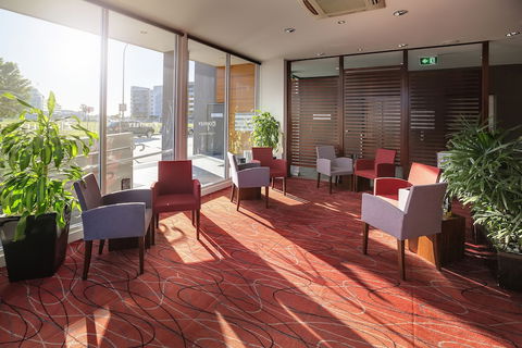Honeysuckle Executive Apartments - Kalgoorlie Accommodation 2