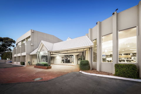 Ciloms Airport Lodge - Kalgoorlie Accommodation 0