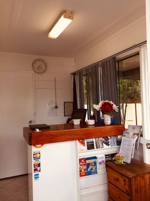 Red Cedar Motel - Kalgoorlie Accommodation 3