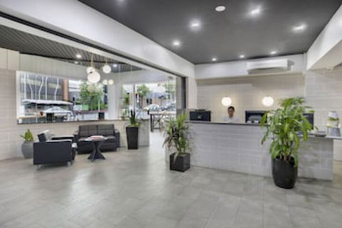 The Metropolitan Springhill - Kalgoorlie Accommodation 0