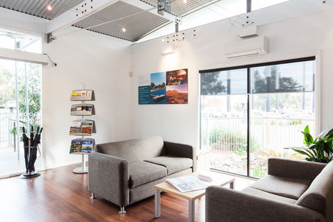 Majestic Oasis Apartments - Kalgoorlie Accommodation 4