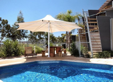 Majestic Oasis Apartments - Kalgoorlie Accommodation 2