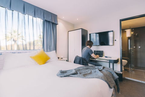 Haven Glebe - Kalgoorlie Accommodation 6