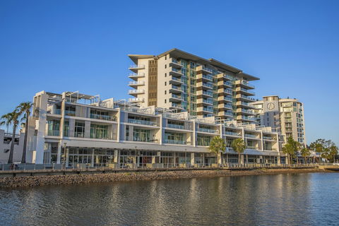 M1 Resort Maroochydore - Kalgoorlie Accommodation 0