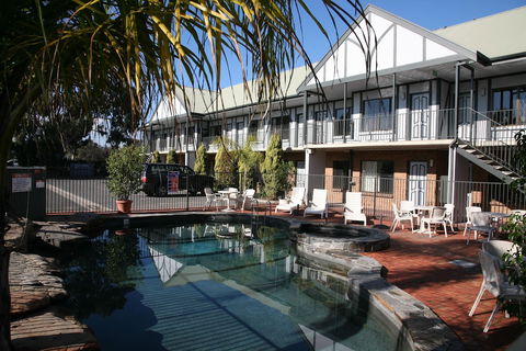 Ibis Styles Adelaide Manor - Kalgoorlie Accommodation 0