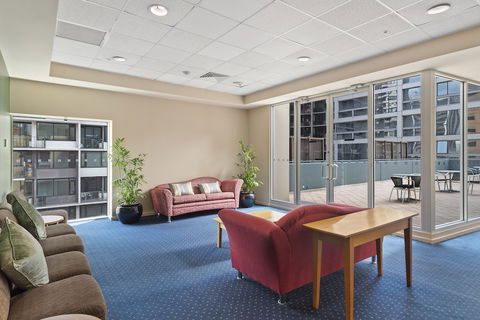 YEHS Hotel Melbourne CBD - Kalgoorlie Accommodation 0