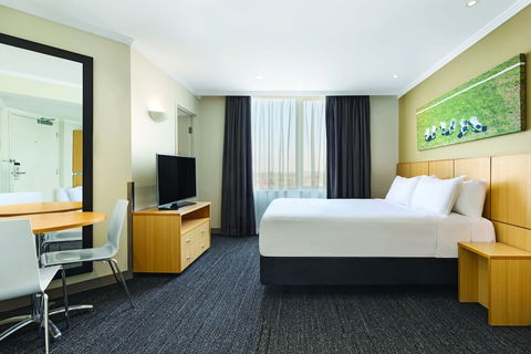 Travelodge Hotel Bankstown Sydney - Kalgoorlie Accommodation 5
