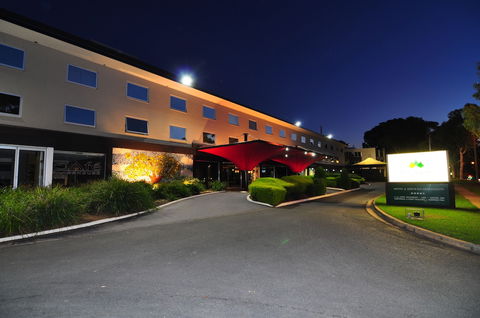 Pavilion On Northbourne - Kalgoorlie Accommodation 1