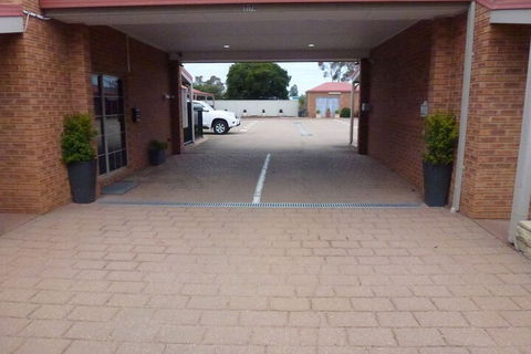 Colonial Motor Inn Bairnsdale - Kalgoorlie Accommodation 2