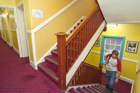 Jolly Swagman Backpackers - Kalgoorlie Accommodation 3