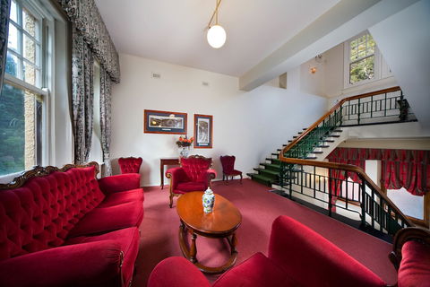 Jenolan Caves House - Kalgoorlie Accommodation 2