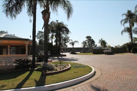 Nandewar Motor Inn - Kalgoorlie Accommodation 6