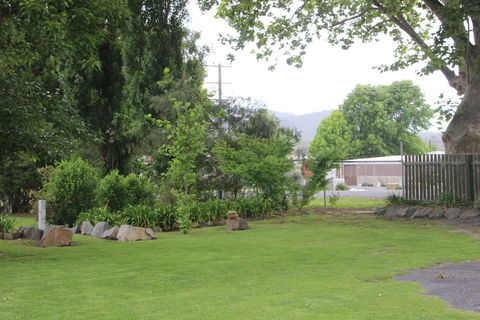 Tenterfield Lodge And Caravan Park - Kalgoorlie Accommodation 2