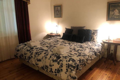 Treasured Memories Cottage - Kalgoorlie Accommodation 4