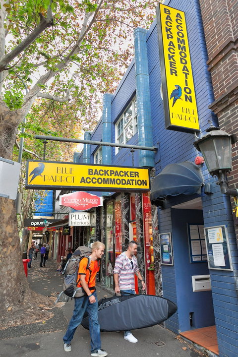 Blue Parrot Backpackers - Kalgoorlie Accommodation 1