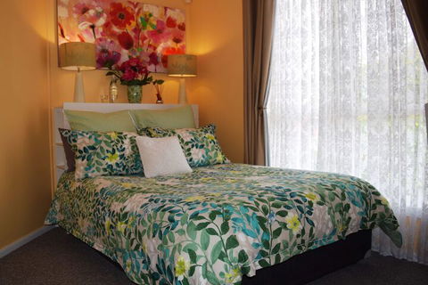 Cutmore Cottages Bagala Bungalow - Kalgoorlie Accommodation 2