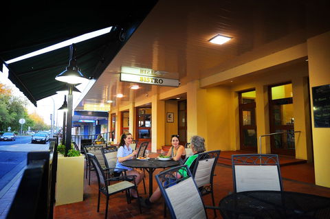 Hotel Victoria - Griffith - Kalgoorlie Accommodation 6