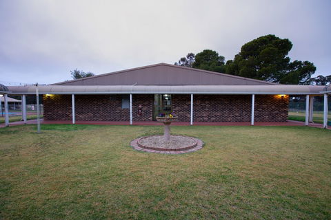 Club Inn Motel - Kalgoorlie Accommodation 1