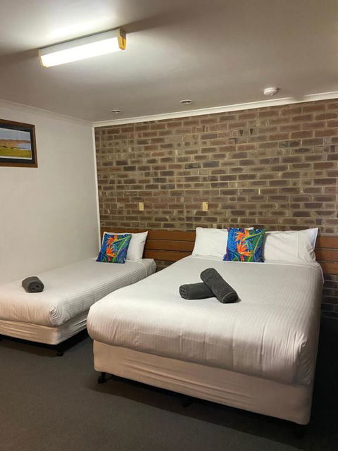 Lake Albert Motel - Kalgoorlie Accommodation 5