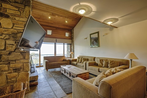 Alpine Woodsmoke - Kalgoorlie Accommodation 2