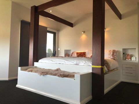 The Glen - Kalgoorlie Accommodation 3