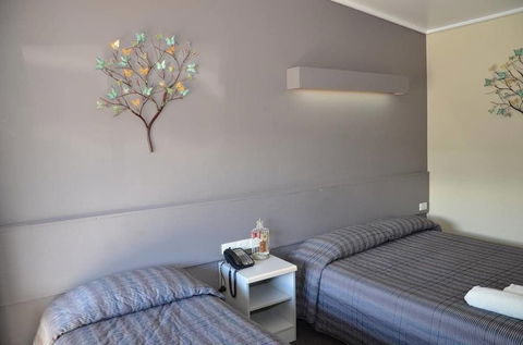 Warwick Motor Inn - Kalgoorlie Accommodation 6