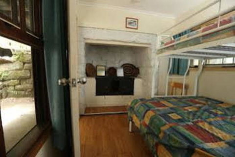 Pittwater YHA - Kalgoorlie Accommodation 3