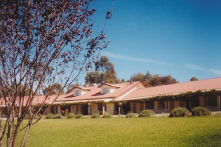 Binalong NSW Kalgoorlie Accommodation