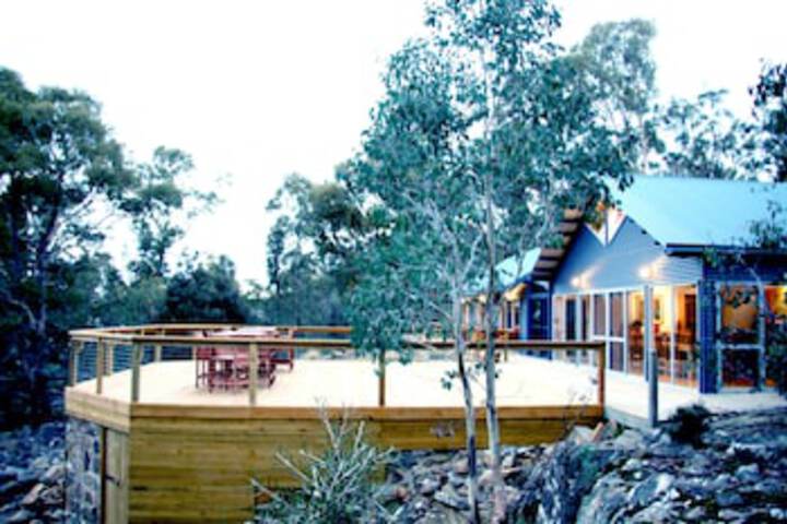 Arthurs Lake TAS Kalgoorlie Accommodation