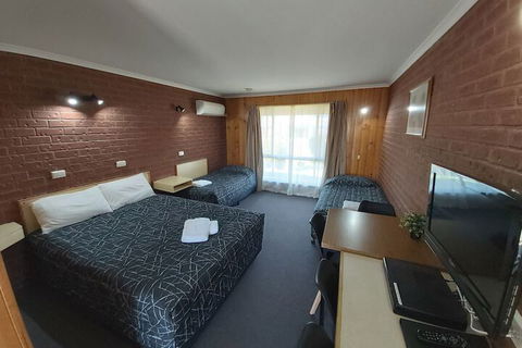 Country Mile Motor Inn - Kalgoorlie Accommodation 6