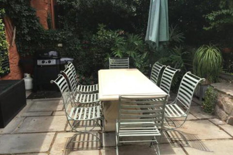The Olde Devonshire House - Kalgoorlie Accommodation 6