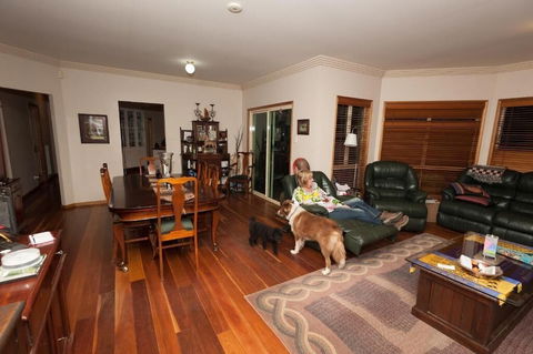 Fullcircle Farm Bed & Breakfast - Kalgoorlie Accommodation 5