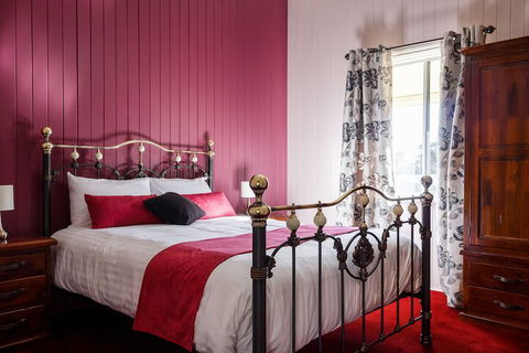 Lynrose Place - Kalgoorlie Accommodation 1