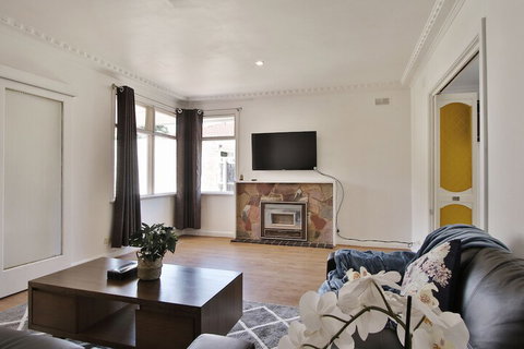 Ivy Units Glen Waverley - Kalgoorlie Accommodation 4