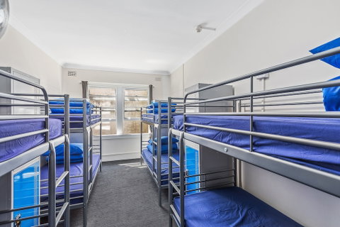 Ady's Place Backpackers - Kalgoorlie Accommodation 4