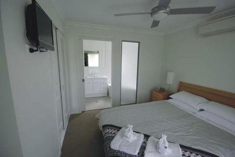 Broke Village Hideaway - Kalgoorlie Accommodation 4
