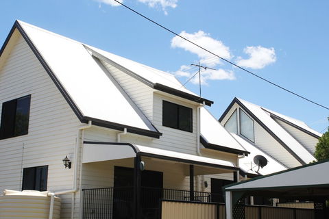Dalby Apartments Self Contained Motel - Kalgoorlie Accommodation 0
