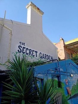 Secret Garden Backpackers - Kalgoorlie Accommodation 0